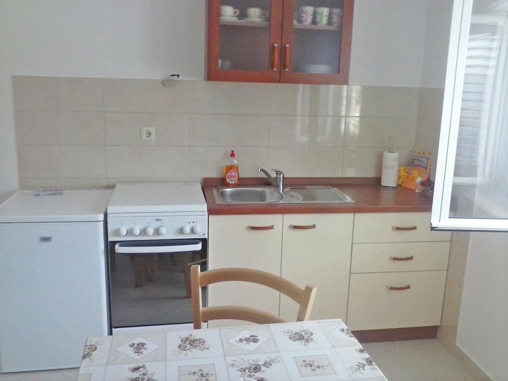 Apartments Mara 몰루나트 외부 사진