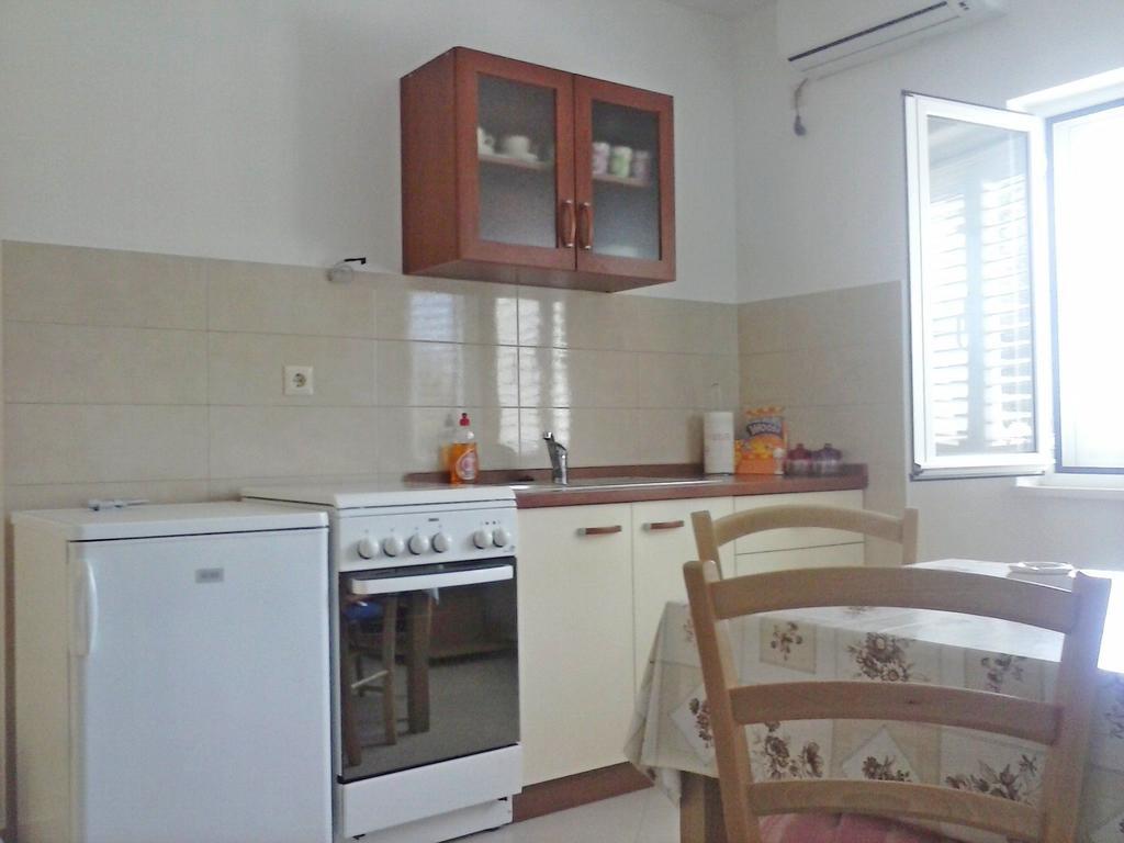 Apartments Mara 몰루나트 외부 사진